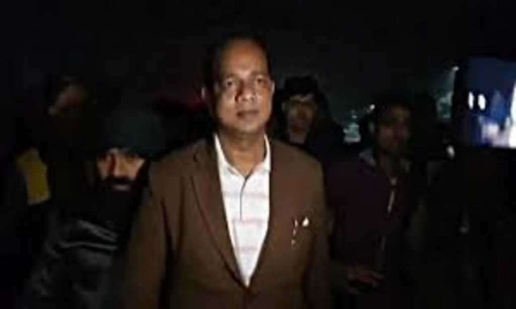 पश्चिम बंगालमध्ये थेट मंत्र्यावर बॉम्बहल्ला