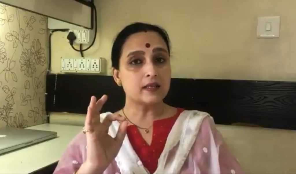 ‘किमान रावणाला मदत करणारी ‘शूर्पणखा’ तरी महिला आयोगावर नको!’