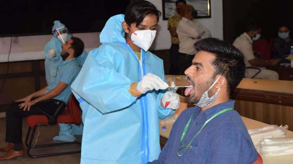 महाराष्ट्रात ५९ हजार ३१८ नवे कोरोना रुग्ण