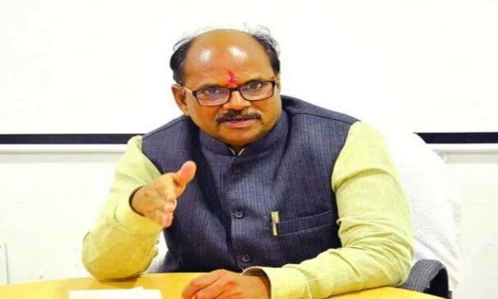 अजित पवारांचा गजनी झाला आहे का?