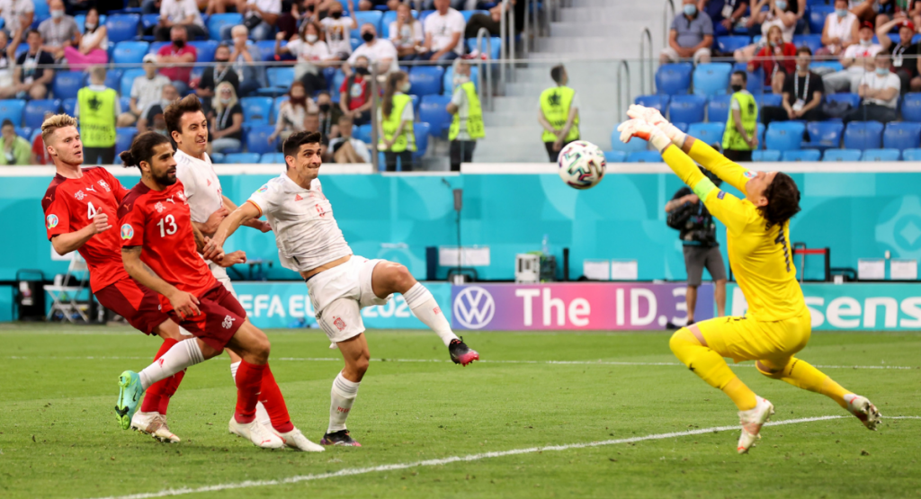 स्पेनने जिंकला सामना, सॉमरने जिकंली मने