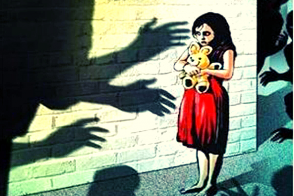 रक्षकच बनला भक्षक! पोलिसाकडून अल्पवयीन मुलीचे अपहरण