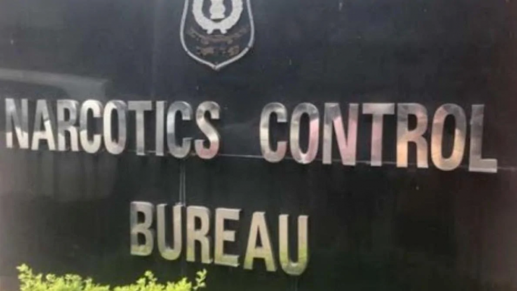 मुंबईतल्या गोडाऊनमधून १०० कोटींचे एमडी जप्त