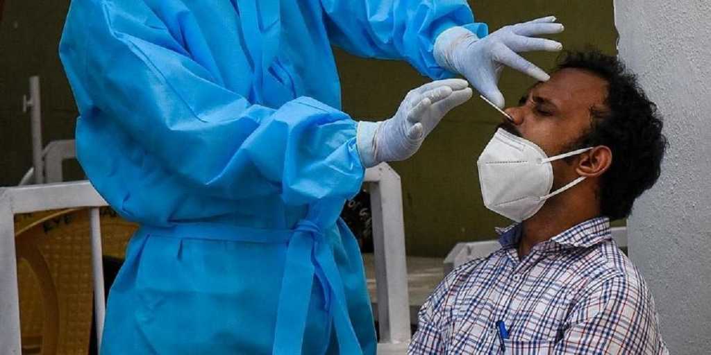 या देशांतून येणाऱ्या प्रवाशांची विमानतळावर होणार RT-PCR चाचणी