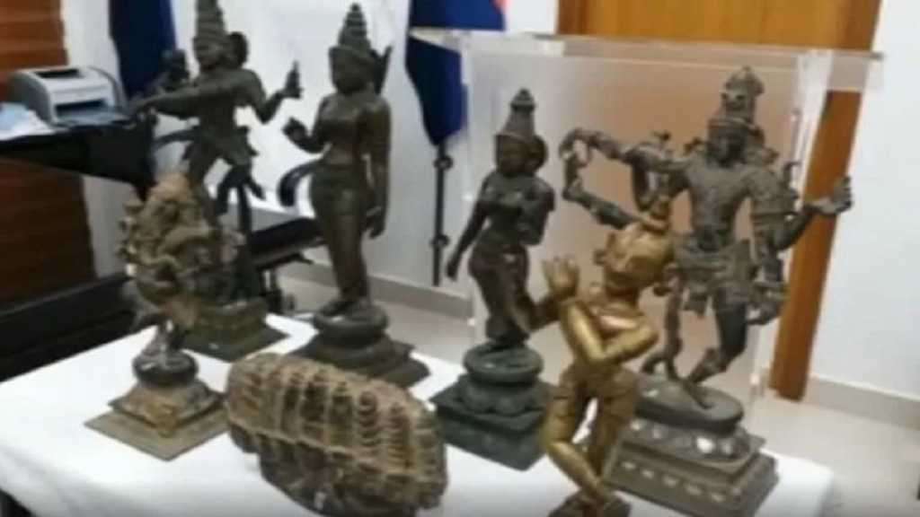 तो काश्मीरी तरुण करत होता हिंदू देवतांची तस्करी