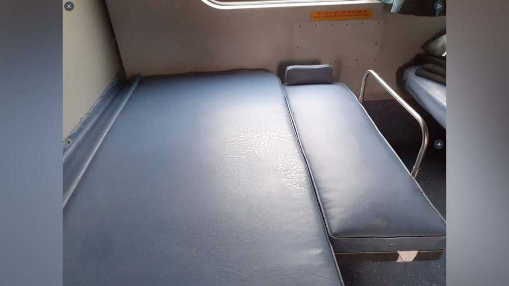 भारतीय रेल्वेने दिले ‘मदर्स डे’ चे खास गिफ्ट