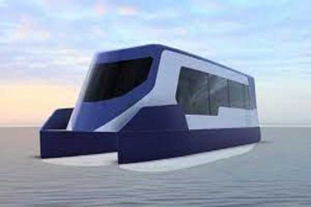 गंगा नदीत सैर करा सोलर लक्झरी क्रूझमधून