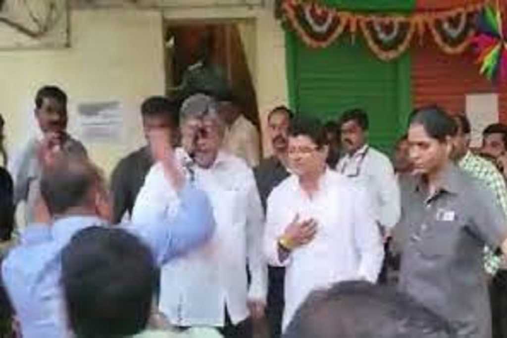 चंद्रकांत पाटील यांच्यावर पिंपरी येथे शाईफेक