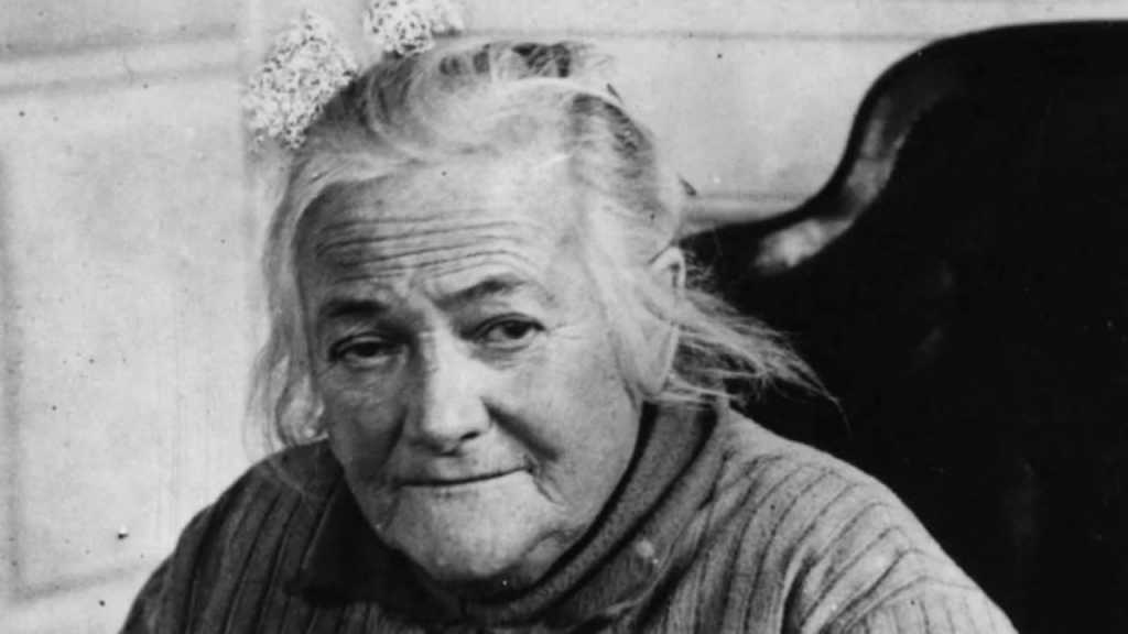 म्हणून साजरा करतात “जागतिक महिला दिन”