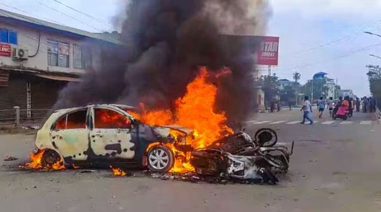 शांतता राखा… मणिपूरमधील वेदनादायी घटनांनंतर आवाहन