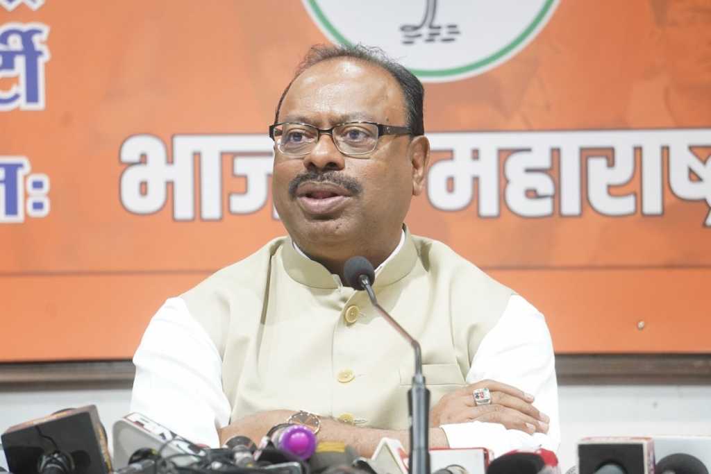 उद्धव ठाकरेंना दोन जागा दिल्या तरी ते घेतील!