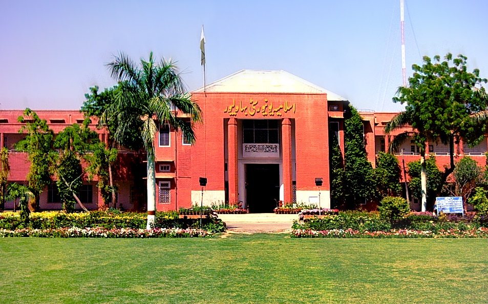 पाकिस्तानच्या विद्यापीठात अंमली पदार्थ, लैंगिक शोषण आणि अश्लिल व्हीडिओ