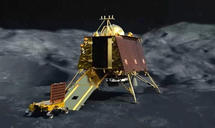 चांद्रयान ३ ने मातीचे पहिले परीक्षण नोंदविले