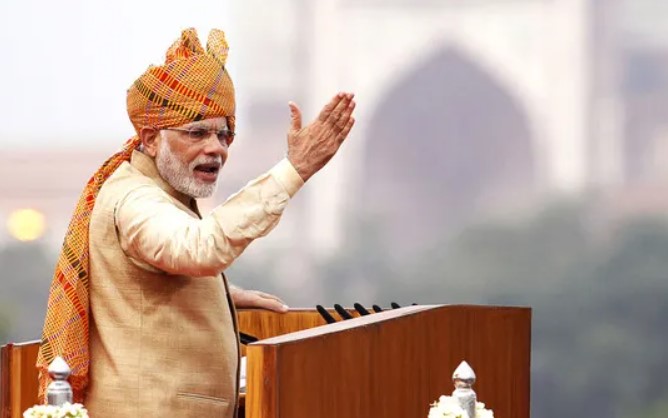 कर्मयोगी, सुदृढ नेतृत्व, लोककल्याणकारी अशा शब्दांत पंतप्रधान नरेंद्र मोदींना शुभेच्छा!