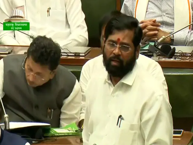 कर्मचाऱ्यांची आर्थिक, सामाजिक सुरक्षा जुन्या पेन्शन योजनेप्रमाणे राखली जाईल