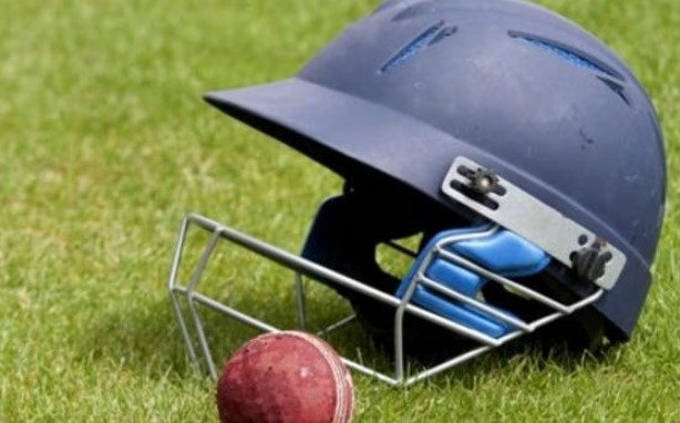 माटुंग्यात चेंडू लागून क्षेत्ररक्षकाचा मृत्यू