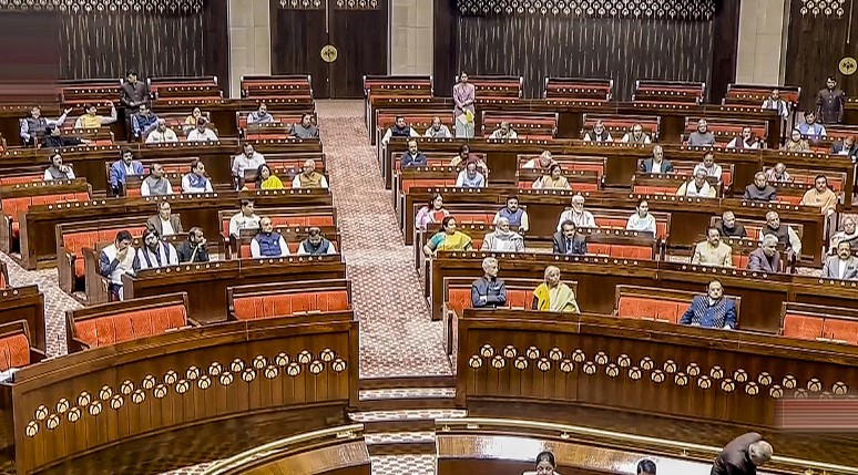 वक्फ विधेयक राज्यसभेत मंजूर; १२८ वि. ९५ मतांनी संमत