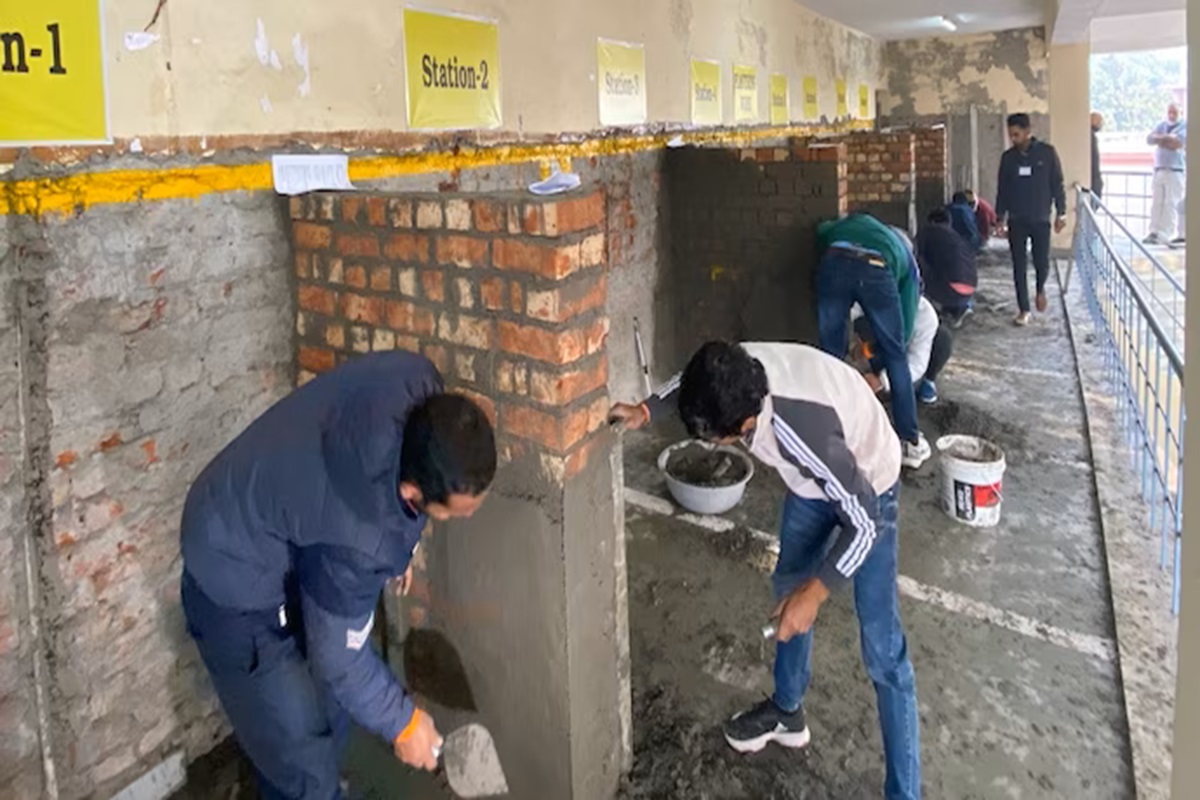 Drive To Recruit 10000 Indian Construction Workers In Israel Begins In ...