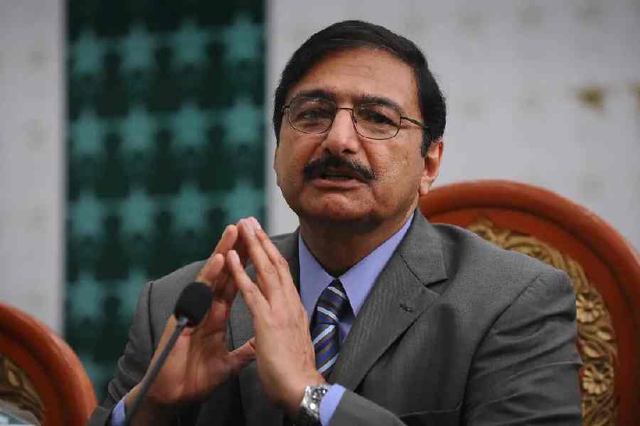 पाकिस्तान क्रिकेट बोर्डाच्या अध्यक्षांनी पदाचा दिला राजीनामा