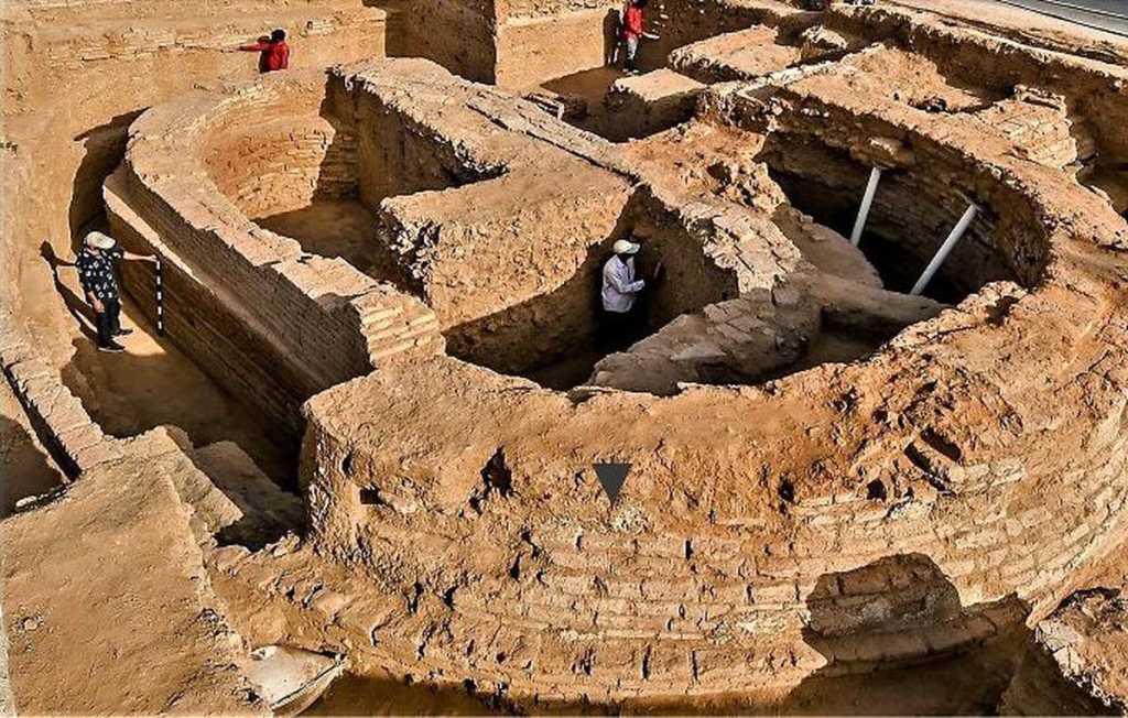 नरेंद्र मोदींच्या गावात सापडले २८०० वर्षे जुने मानवी वसाहतीचे अवशेष