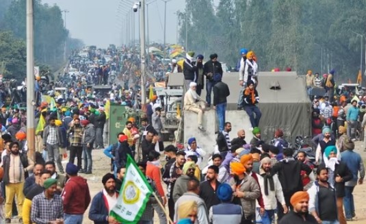 २९ फेब्रुवारीपर्यंत शेतकऱ्यांचे आंदोलन स्थगित; दिल्लीच्या सीमा अंशतः खुल्या