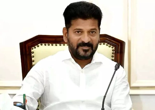 “हनुमान अविवाहितांचे देव!” रेवंत रेड्डी हिंदू देवतांविषयी पुन्हा बरळले