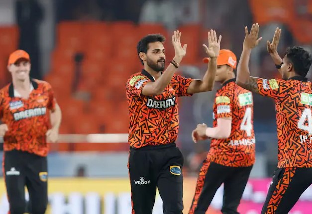 शेवटच्या चेंडूवर हैदराबादचा विजय