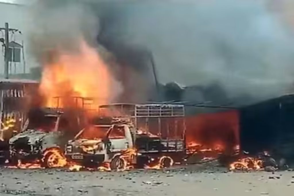 तामिळनाडूतील शिवकाशी येथे फटाक्यांच्या कारखान्यात स्फोट, ८ जणांचा मृत्यू!