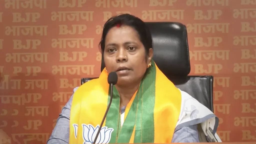 बीजेडीच्या खासदाराचा काल राजीनामा, आज भाजपात प्रवेश !