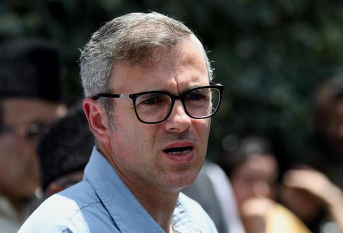 ईव्हीएमवर विश्वास नसेल तर निवडणुका लढवू नका! ओमर अब्दुल्लांचा काँग्रेसला सल्ला