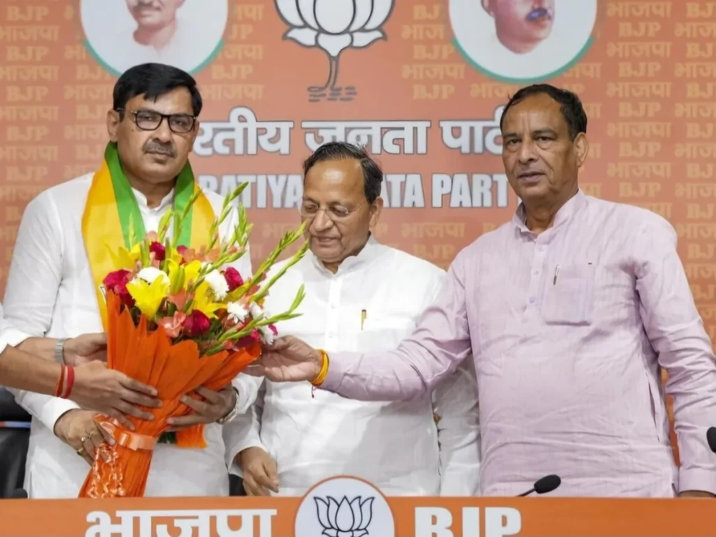 हरयाणातले जेजेपी आमदार देवेंद्र सिंह बबली यांचा भाजपमध्ये प्रवेश !