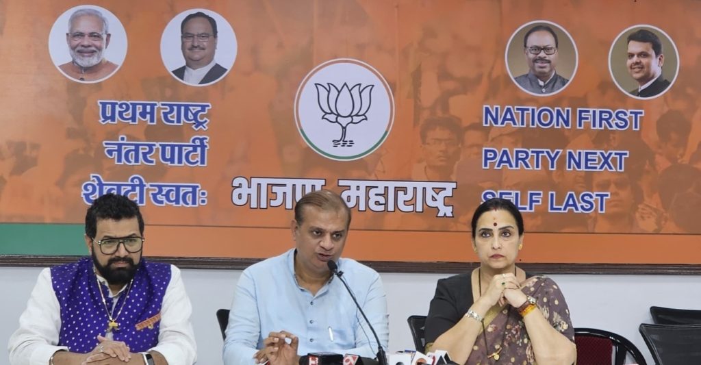 भाजपातर्फे मुंबईत यंदाही भव्य मराठी दांडीयाचे आयोजन