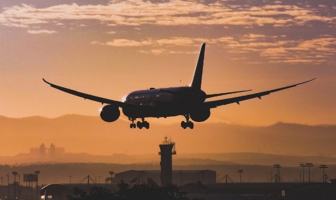 इराणमधून ३०० भारतीयांसह विमान दिल्लीत पोहचणार