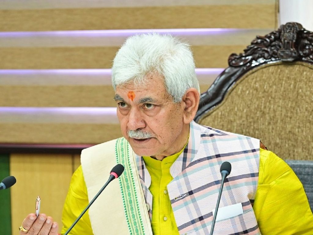 जम्मू-काश्मीरमध्येही चालणार बुलडोझर, दहशतवाद्यांना आश्रय दिला तर घरे होणार जमीनदोस्त!