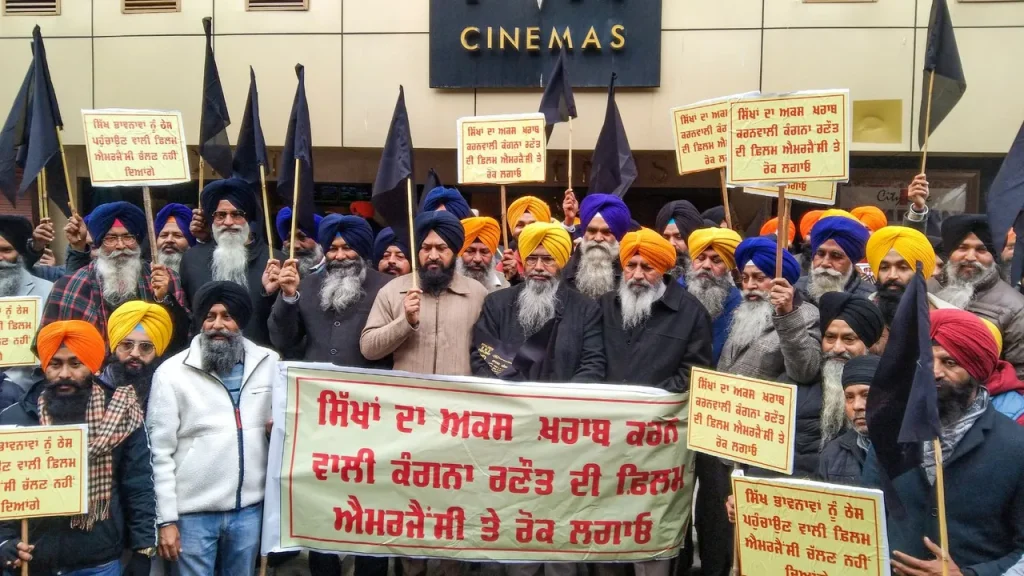 ‘इमर्जन्सी’ चित्रपटाविरोधात पंजाबमध्ये निदर्शने, कंगना संतापली