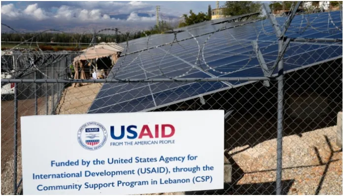 ट्रम्प यांनी अमेरिकेची परकीय मदत थांबवली