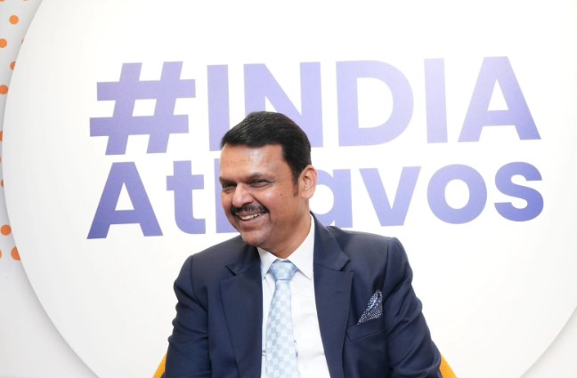देवेंद्र फडणवीसांच्या नेतृत्वात दावोसमधून दुसऱ्या दिवशी १५ लाख कोटींहून अधिकची गुंतवणूक
