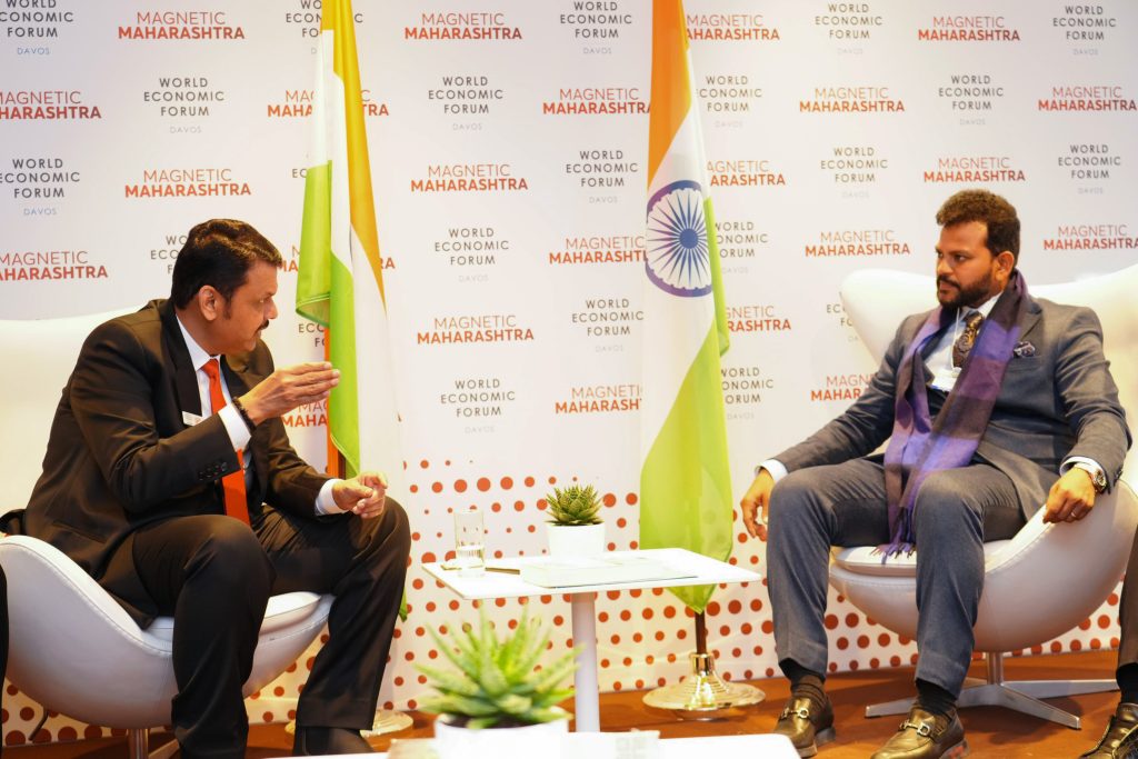 दावोसमधून पहिल्याचं दिवशी सहा लाख कोटींहून अधिकची विक्रमी गुंतवणूक