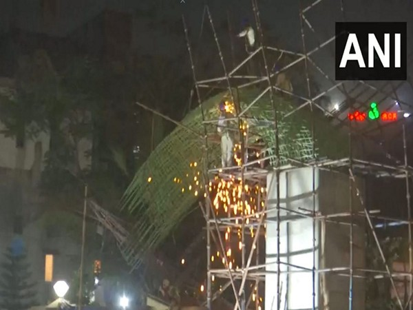 मुंबईच्या चेंबूर भागात मेट्रोचे बांधकाम कोसळले; जीवितहानी नाही