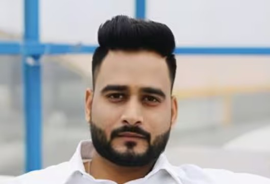 पत्नीच्या जाचाला कंटाळून आग्रा येथील तंत्रज्ञाची आत्महत्या; मृत्युपूर्वी बनवला व्हिडीओ