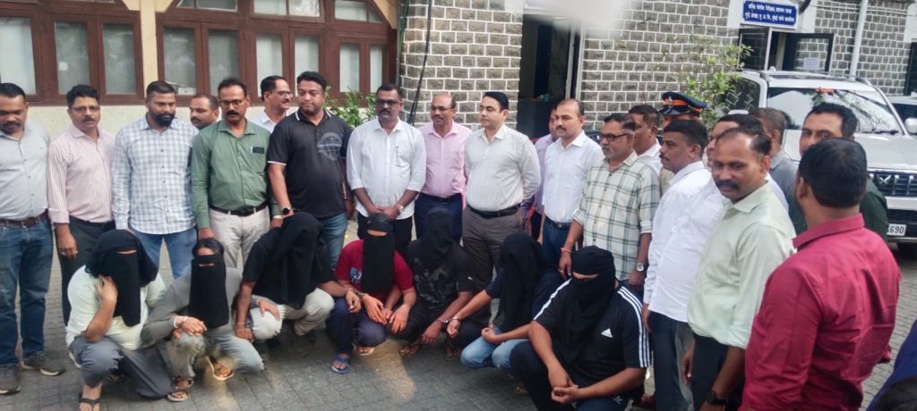 बोगस कागदपत्रांसह बँकेकडून कर्ज घेऊन वाहनांची परस्पर विक्री करणारी टोळी जेरबंद