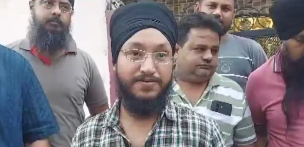 अमेरिकेत ४ लाख कमावण्यापायी ५० लाख गमावले!