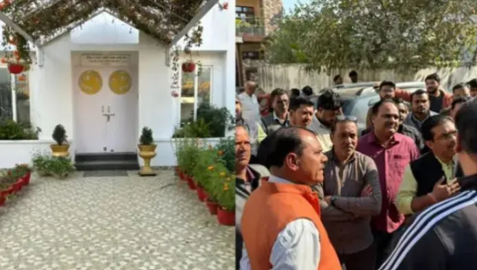 ‘ख्रिश्चन धर्म स्वीकारा नाहीतर घर विकून निघून जा’