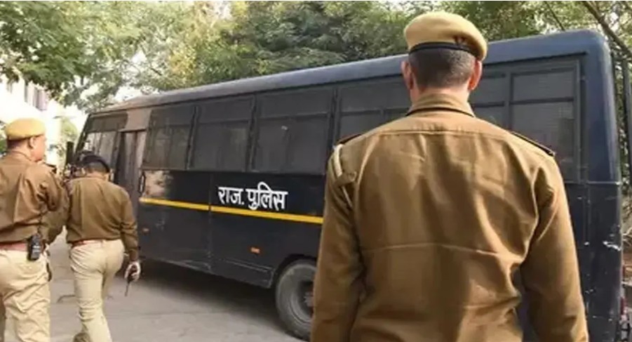 अल्पवयीन मुलींवर लैंगिक अत्याचार प्रकरणी सात मुस्लीम तरुण ताब्यात!