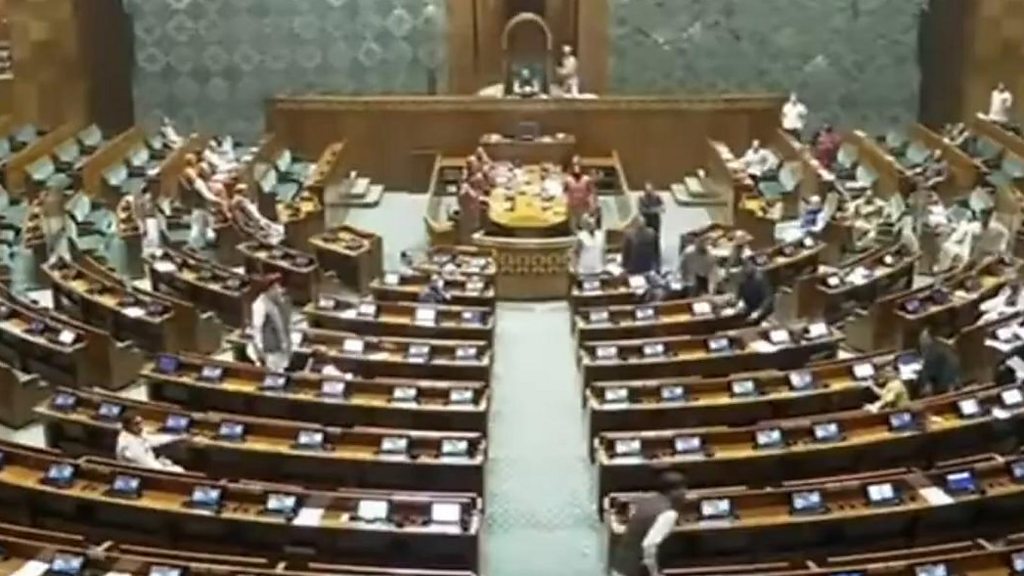 वक्फ दुरुस्ती विधेयक संयुक्त समितीचा अहवाल सोमवारी सादर होणार