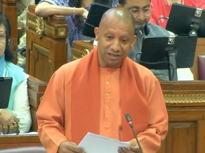 उत्तर प्रदेशमध्ये ८ वर्षांत एकही नवा कर लावला नाही