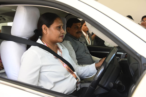 मध्य प्रदेशच्या मुख्यमंत्र्यांच्या सुरक्षेची जबाबदारी महिलांकडे