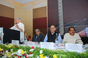 सरकार स्टार्टअप्सना सहकार्य देण्यास वचनबद्ध