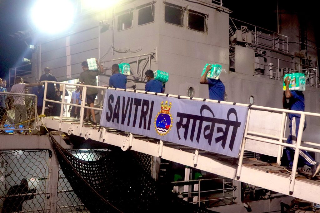 ऑपरेशन ब्रह्मा: भारतीय नौदलाची जहाजे ४० टन मदत साहित्य घेऊन म्यानमारकडे रवाना