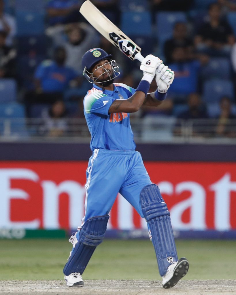 हार्दिक पांड्या अष्टपैलू नंबर वन